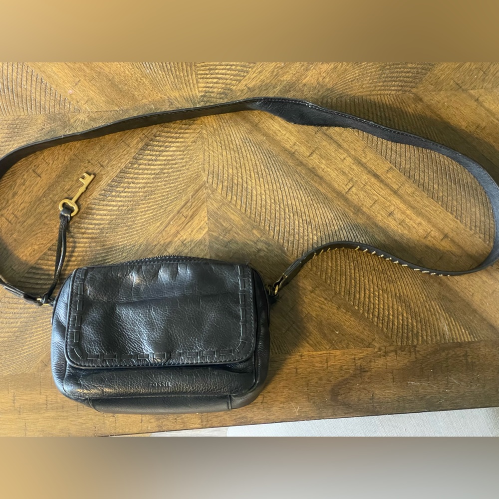 Leather Fossil crossbody bag